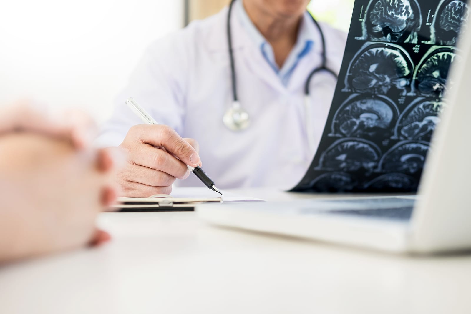 The Role of Expert Witnesses in Michigan Traumatic Brain Injury Cases