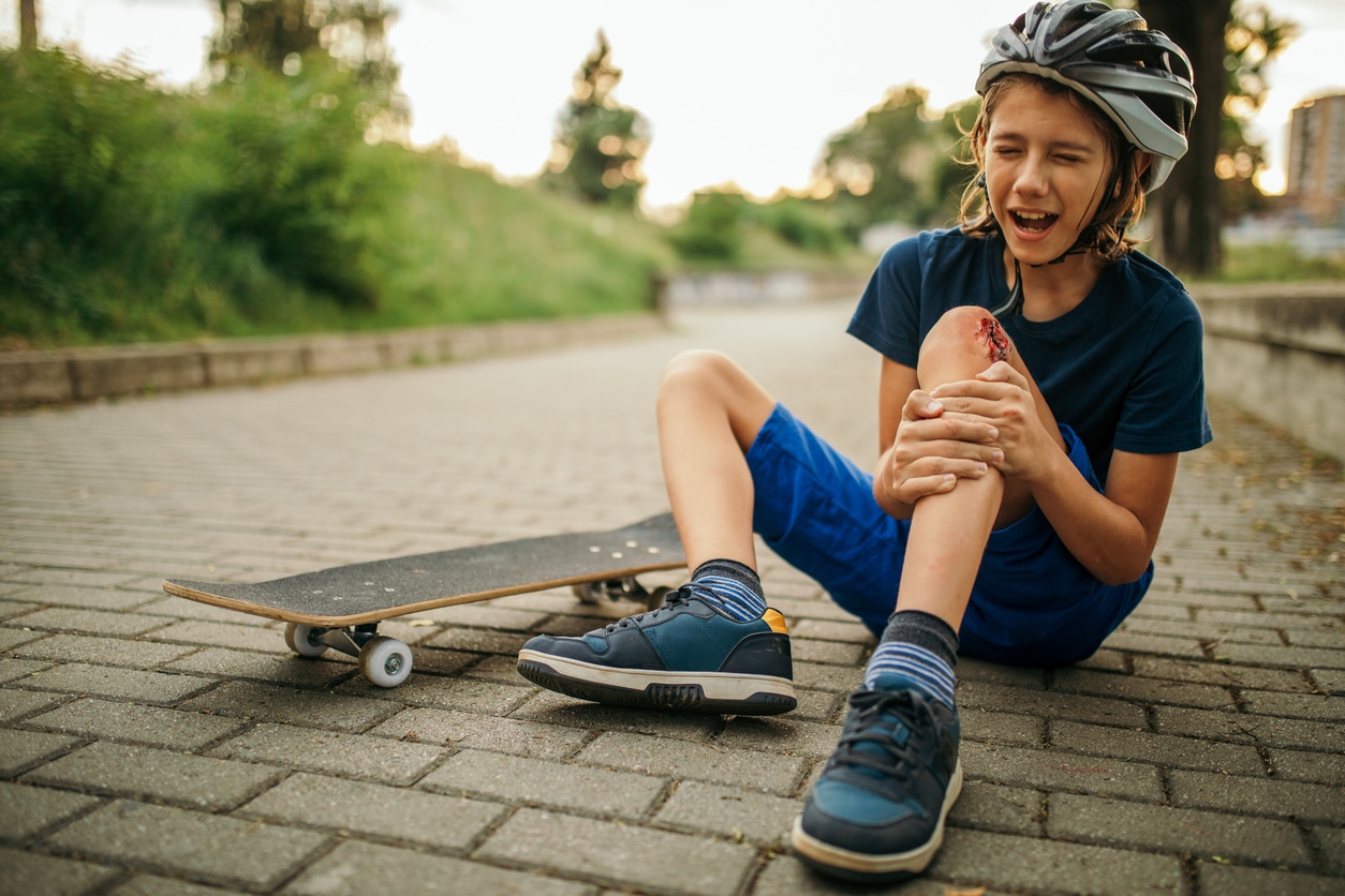 Safety Laws and Compensation for Skateboard-Related Pedestrian Accidents in Michigan